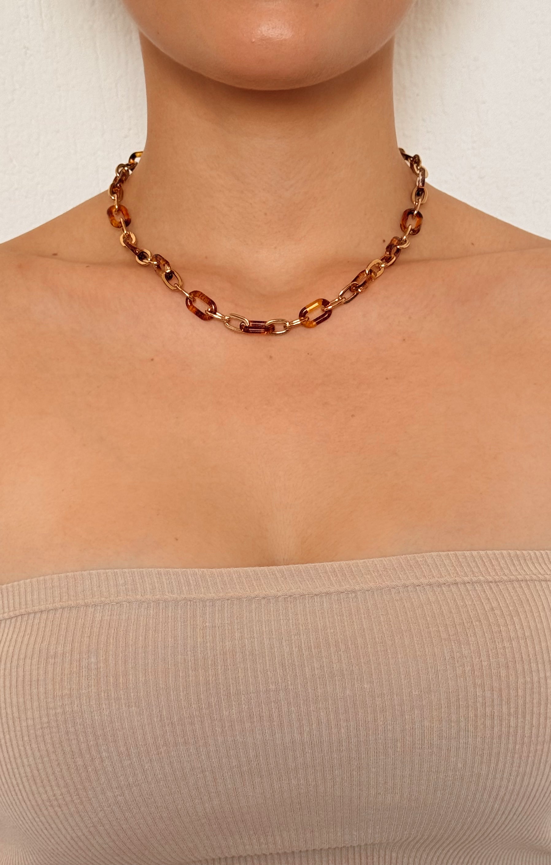 Collar Ambar